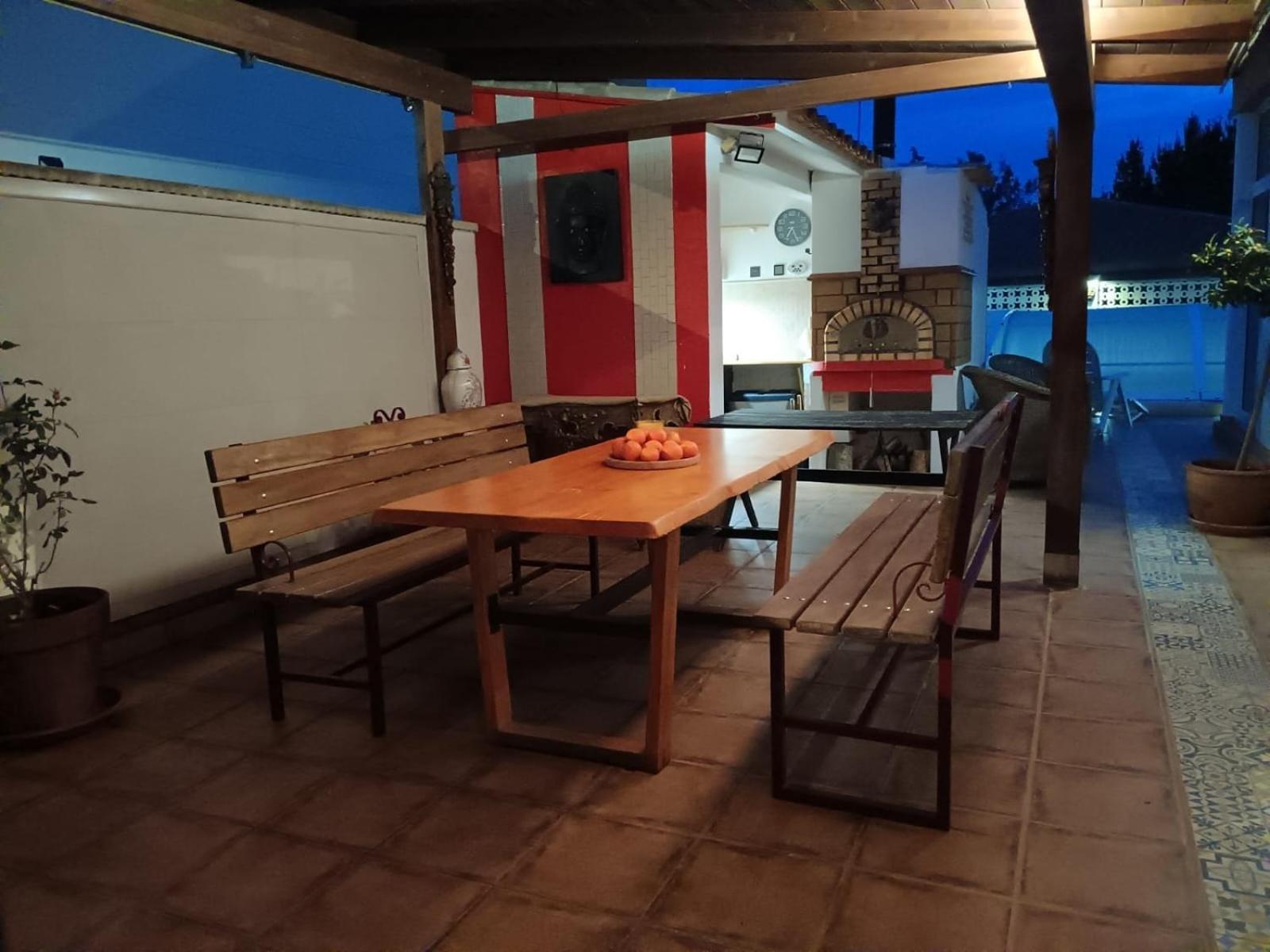 Tiny House Hotel Puebla de Vallbona Buitenkant foto