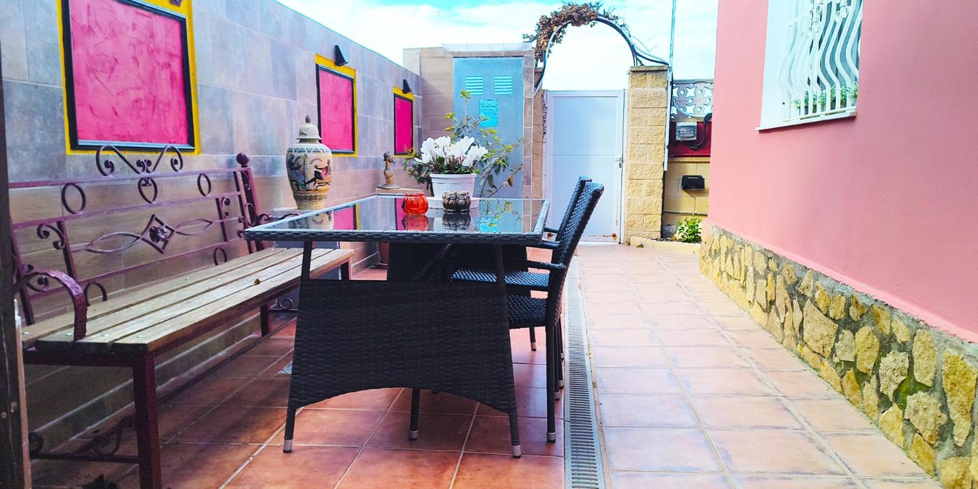 Tiny House Hotel Puebla de Vallbona Buitenkant foto