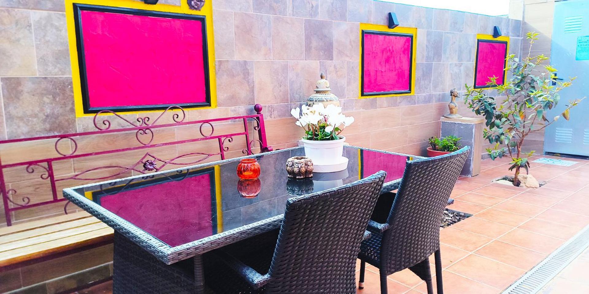 Tiny House Hotel Puebla de Vallbona Buitenkant foto